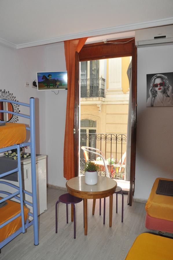 Hostal Mayor Alicante Exterior foto